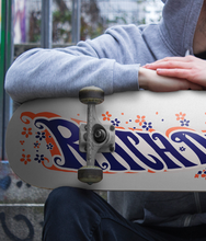 Cargar imagen en el visor de la galería, Skate Rachdingue 100% Wood 7 Ply Less 05/10 LTD Units / Under command mail_us